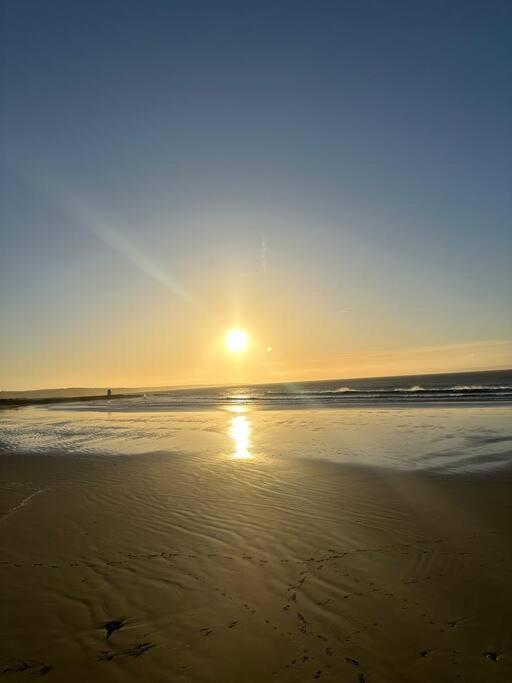 Apartamento Cwtch By The Sea Porthcawl Exterior foto
